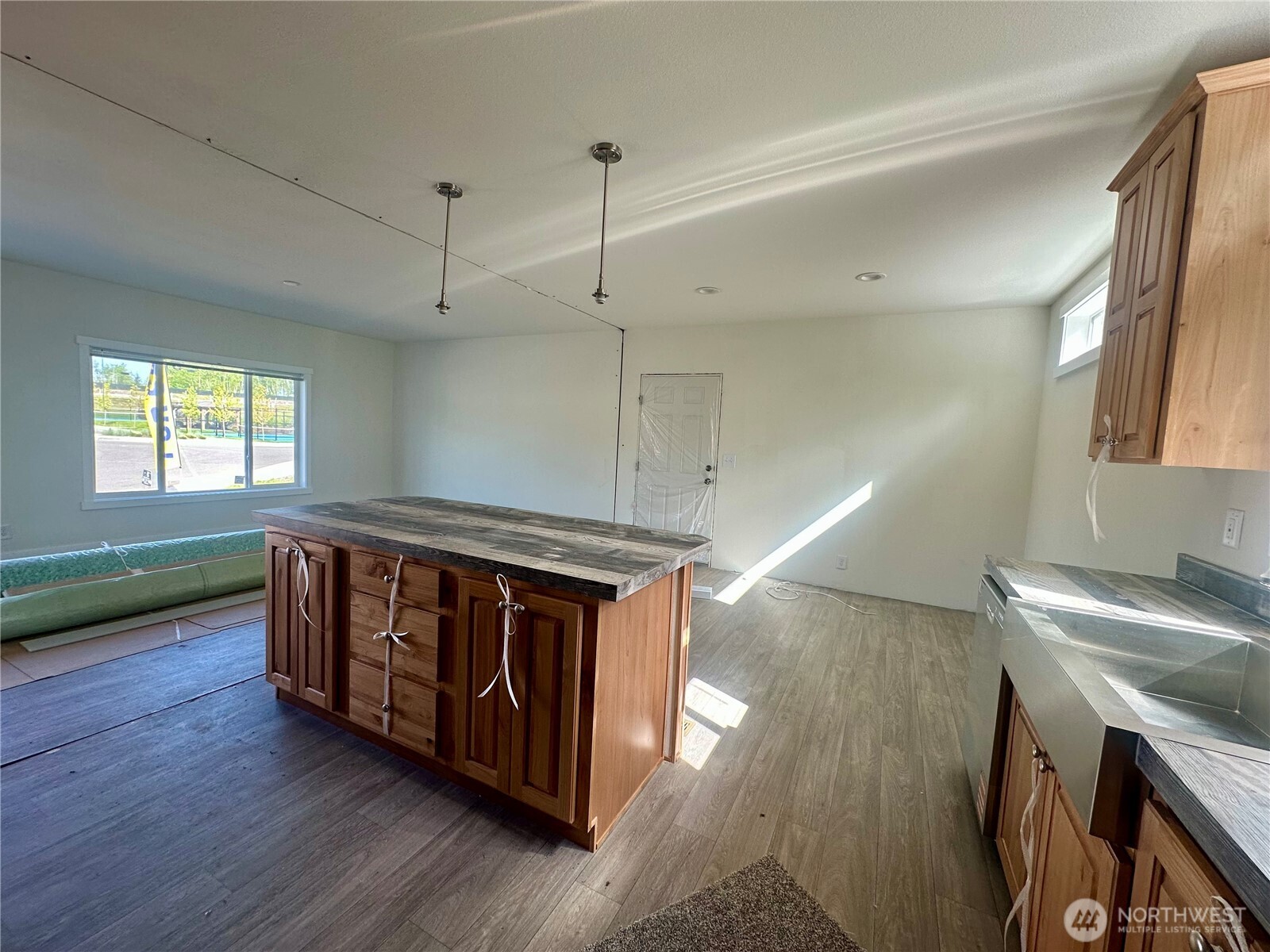 1413 Orangewood Street 21
