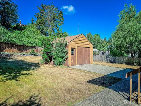 A home in Bremerton