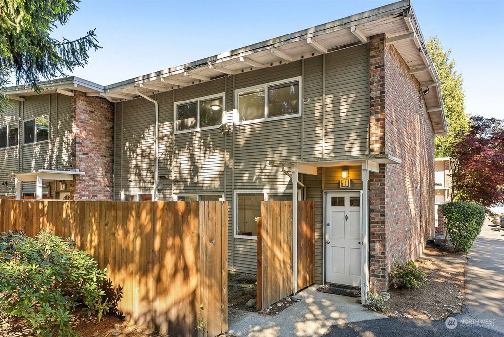 Photo of 12210 SE 60th Street #11, Bellevue, WA 98006 (MLS # 2228181)