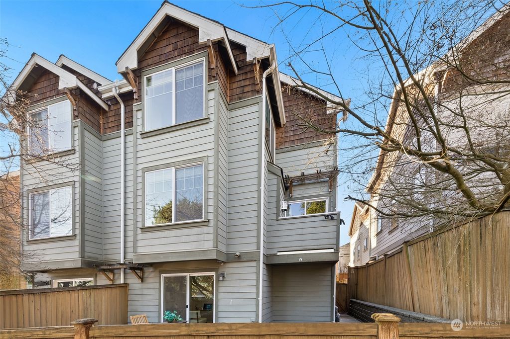 Photo of 8509 Interlake Avenue N #B, Seattle, WA 98103 (MLS # 2318008)