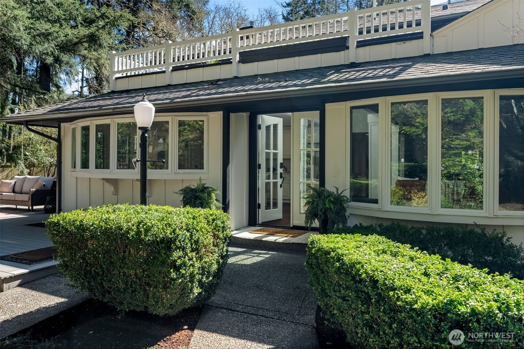 12321 Interlaaken Drive SW