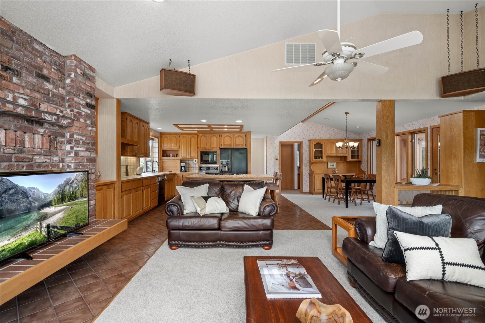 820 Shoshone Drive
