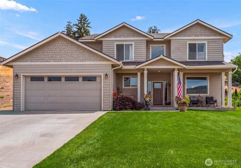 Photo of 3113 NW Delcon Court, East Wenatchee, WA 98802 (MLS # 2533708)