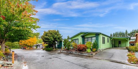 Photo of 2015 24th Street #101, Bellingham, WA 98225 (MLS # 2439860)