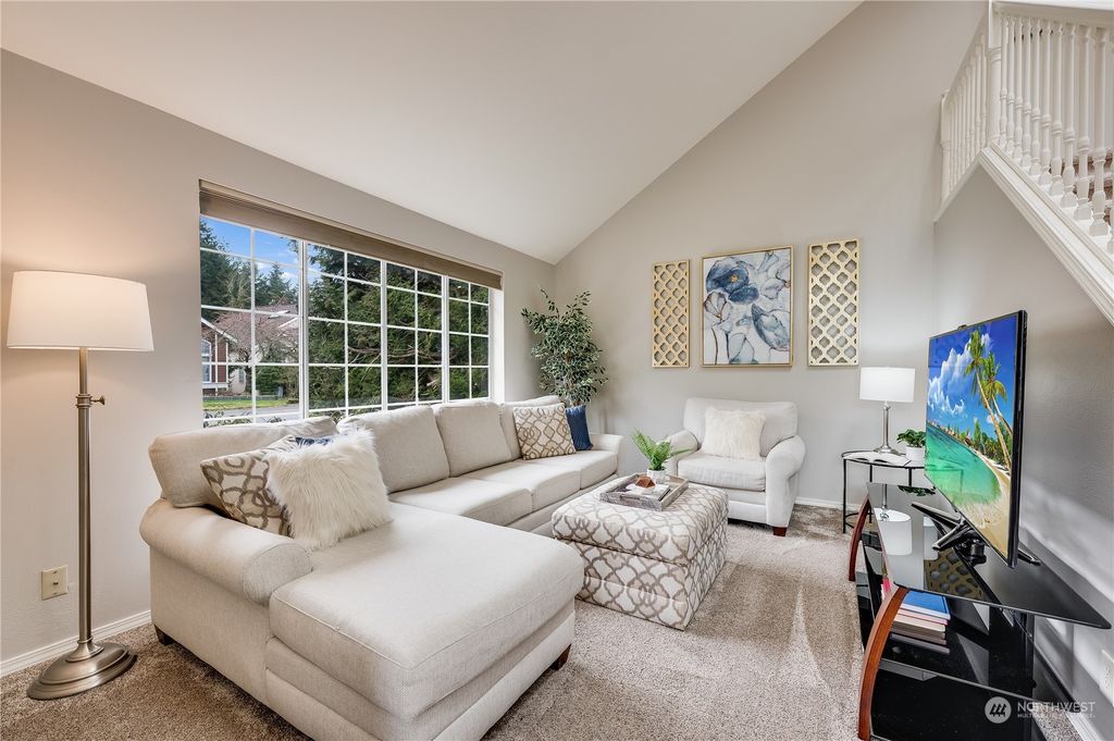 Photo of 25744 SE 37th Street, Sammamish, WA 98029 (MLS # 2025570)