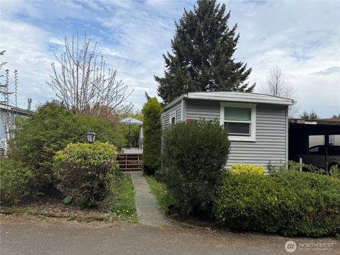 Photo of 6111 79th Street E #56, Puyallup, WA 98371 (MLS # 2504348)