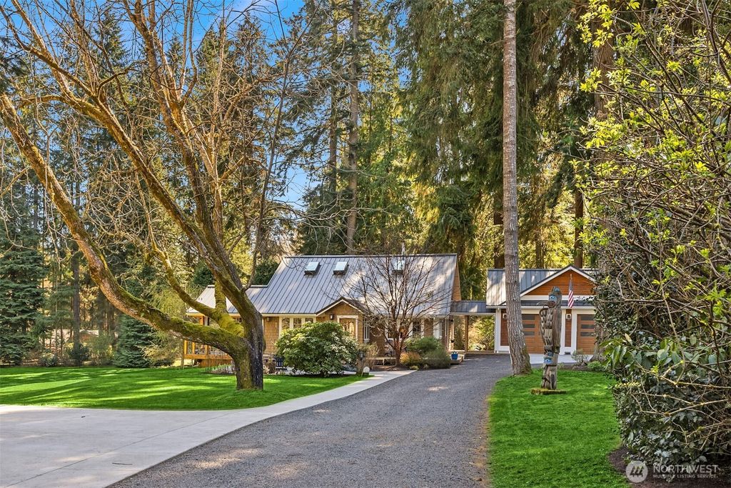 Photo of 5057 NE Hazelnut Way, Kingston, WA 98346 (MLS # 2494178)