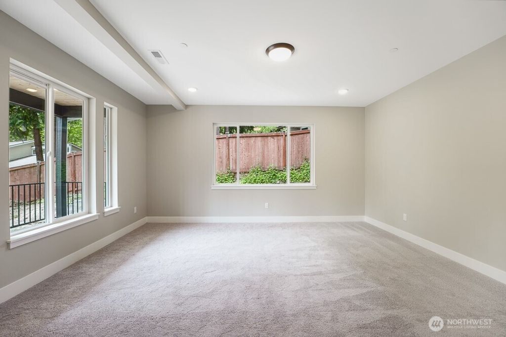 Photo of 1827 216th Place NE, Sammamish, WA 98074 (MLS # 2321864)