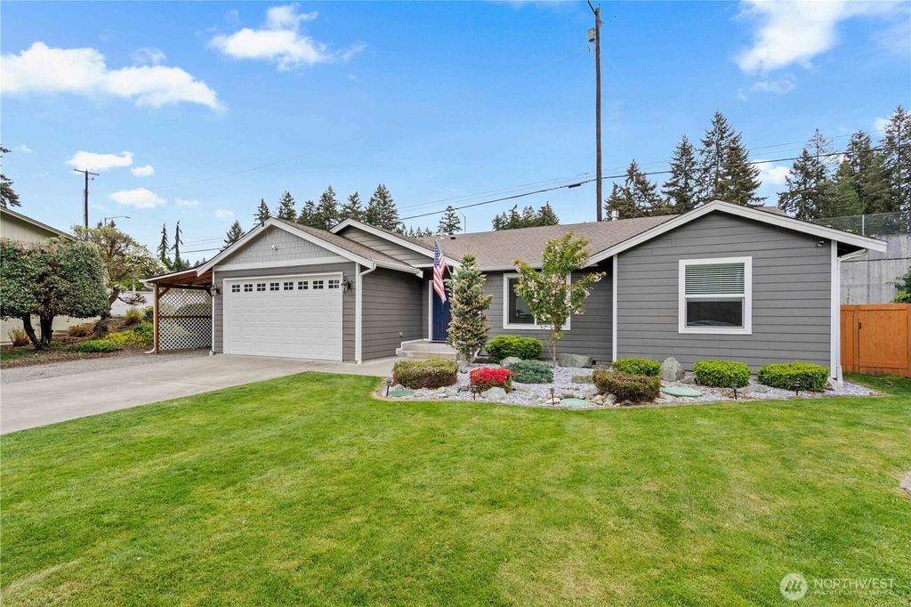 Photo of 11831 93rd Avenue Ct E, Puyallup, WA 98373 (MLS # 2514422)