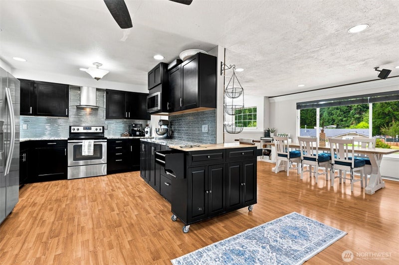 5123 Berger Drive SE