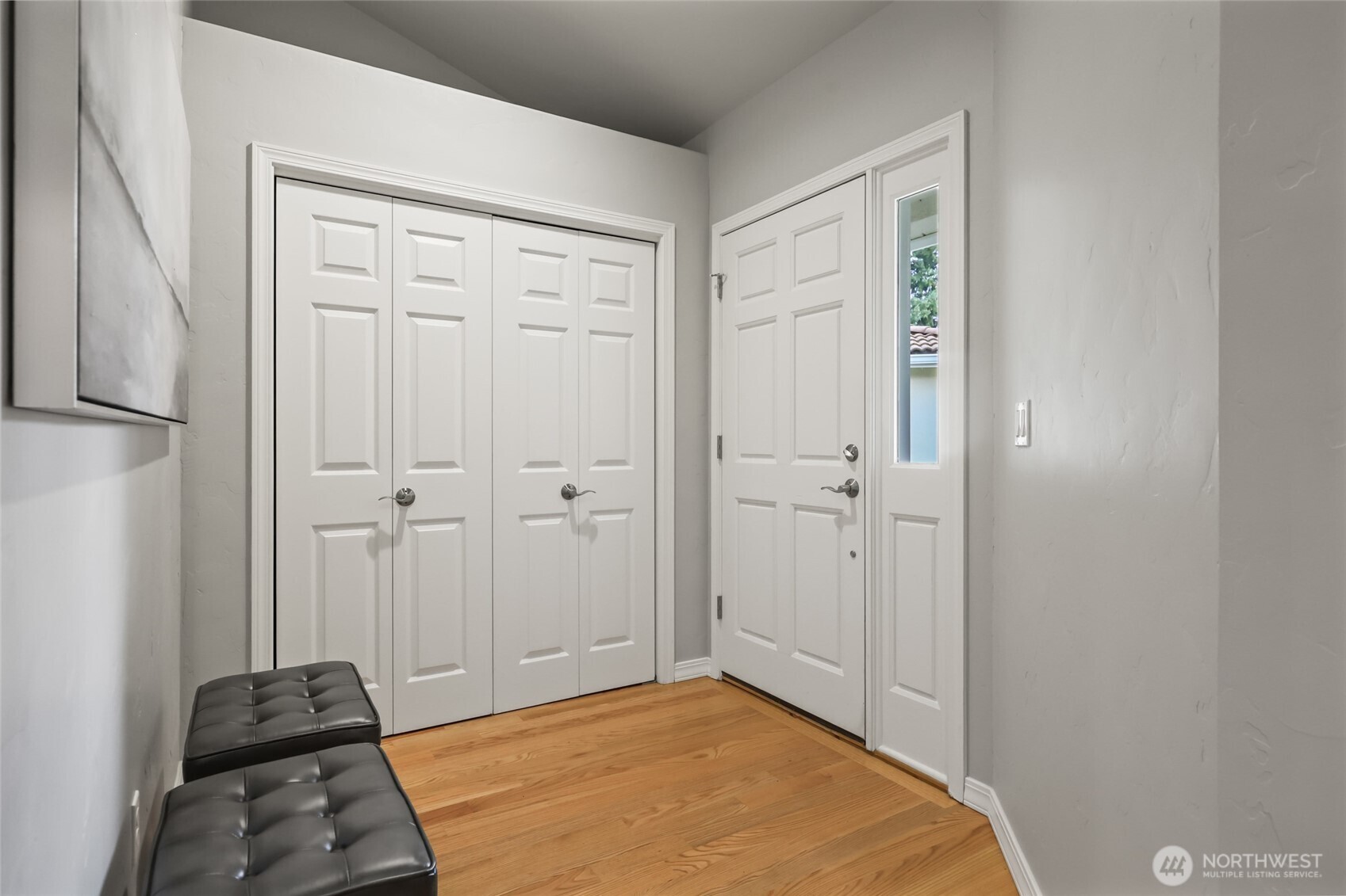 6605 Riviera Court SE