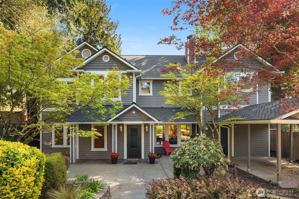 Photo of 9712 49th Avenue NE, Seattle, WA 98115 (MLS # 2360963)