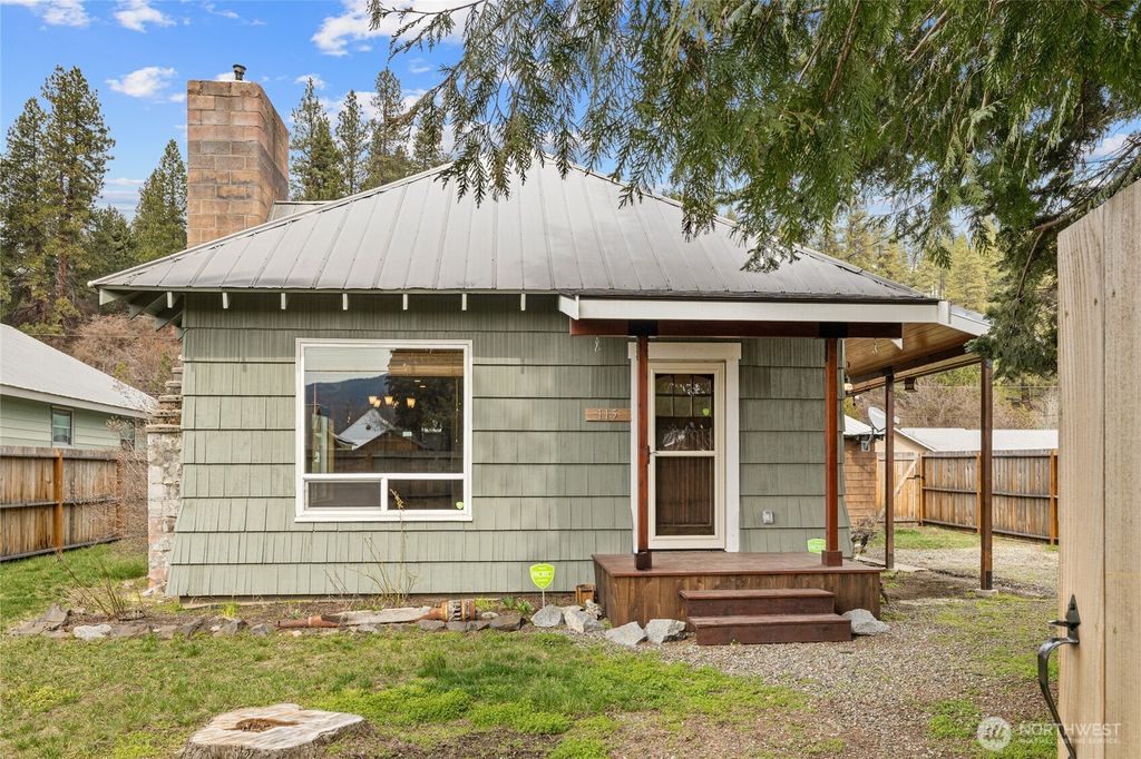 Photo of 115 E Third Street, Cle Elum, WA 98922 (MLS # 2494016)