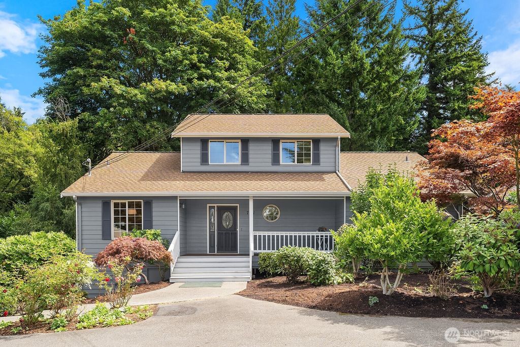 Photo of 721 Crown Drive, Everett, WA 98203 (MLS # 2416509)
