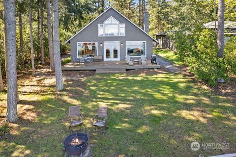 A home in Camano Island