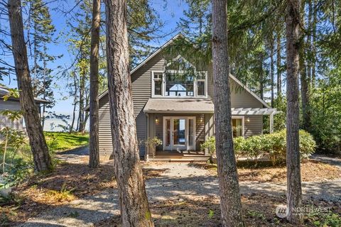 A home in Camano Island