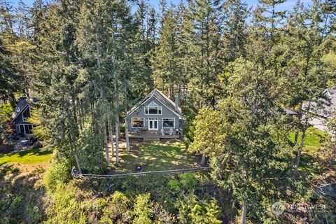 A home in Camano Island