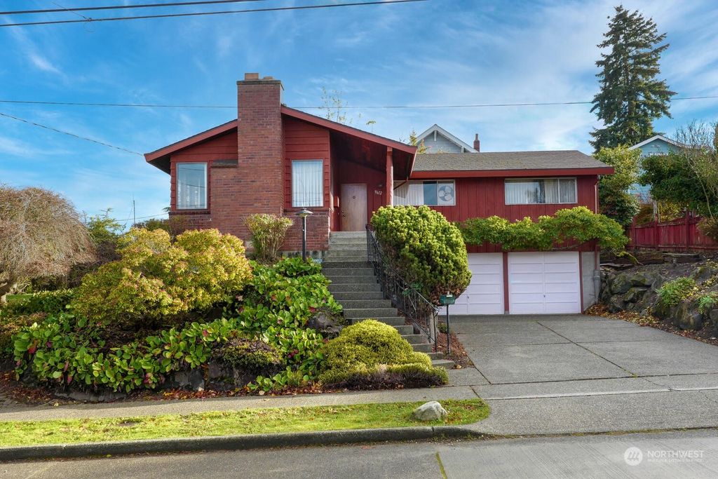 Photo of 9612 55th Avenue S, Seattle, WA 98118 (MLS # 2313141)