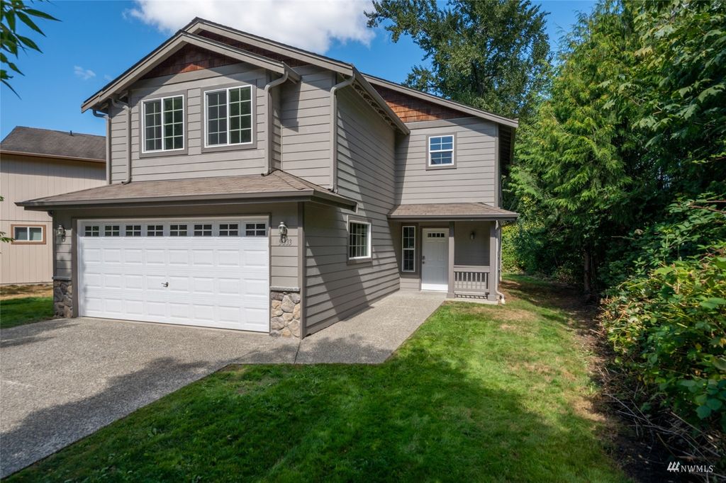 Photo of 5033 104th Place NE, Marysville, WA 98270 (MLS # 1993985)