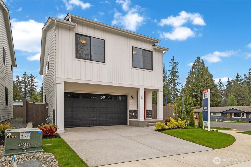 Photo of 201 156th Place SW #MG 13, Lynnwood, WA 98087 (MLS # 2459122)