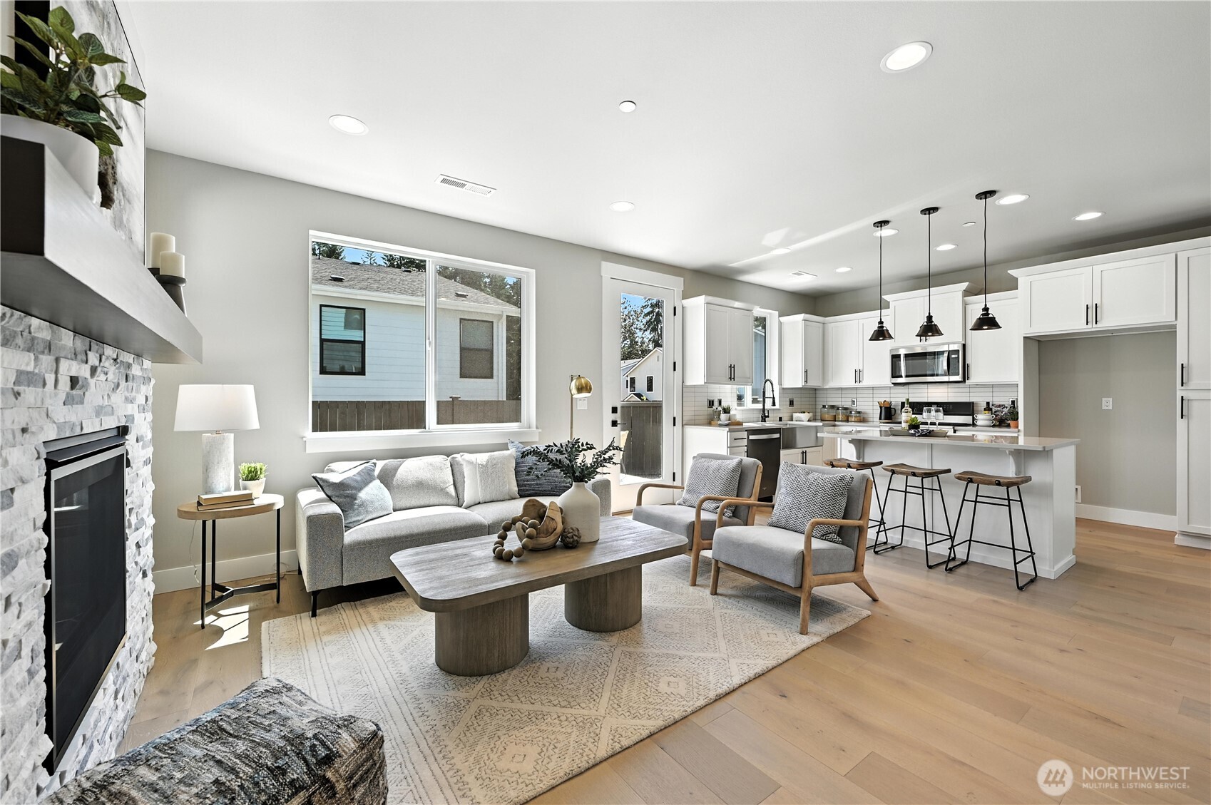 201 156th Place SW MG 13