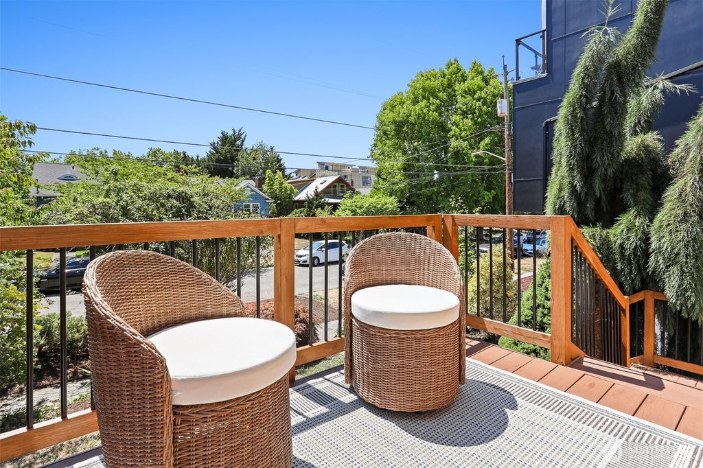 Photo of 824 NW 56th St St, Seattle, WA 98107 (MLS # 2412080)