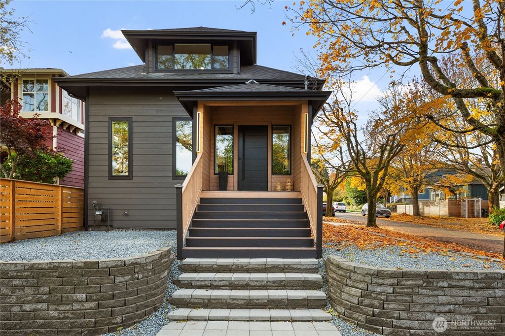 Photo of 829 27th Avenue, Seattle, WA 98122 (MLS # 2451941)