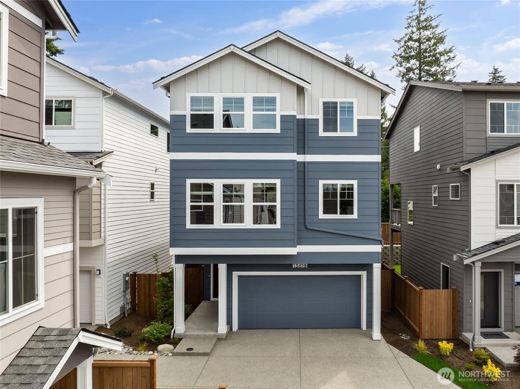 Photo of 1118 138th Place SW, Lynnwood, WA 98087 (MLS # 2537543)