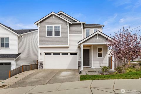 Photo of 795 SE Nordmann Loop, Port Orchard, WA 98366 (MLS # 2497411)