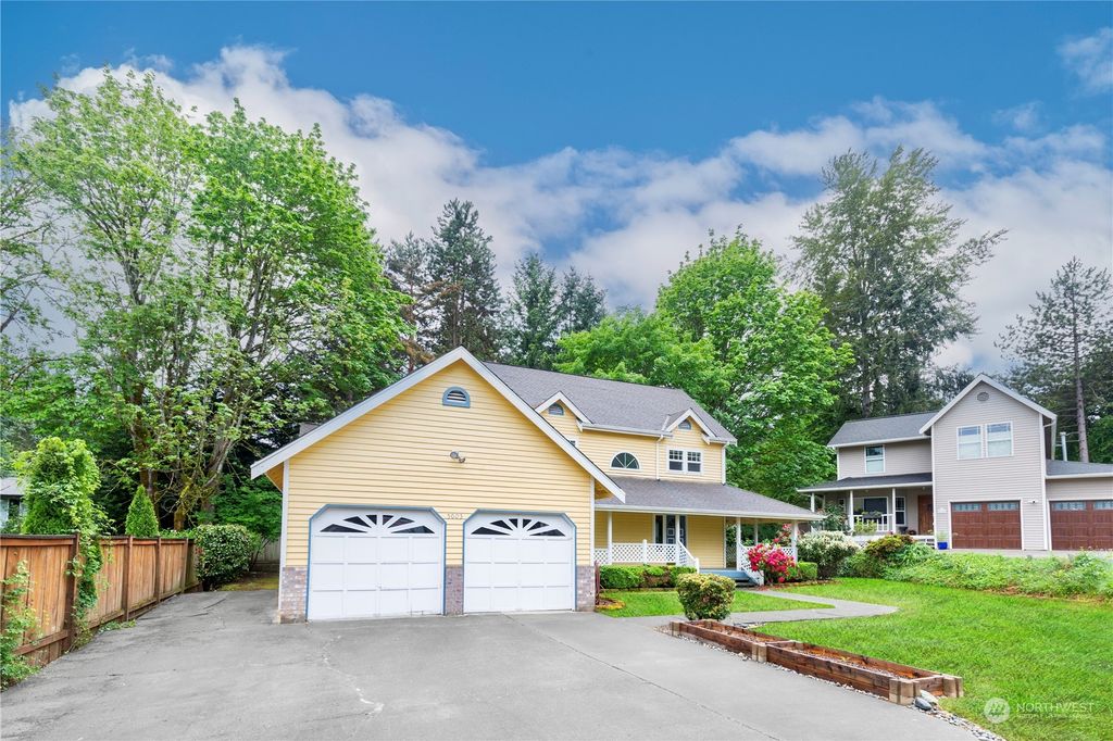 Photo of 5003 159th Court NE, Redmond, WA 98052 (MLS # 2067672)