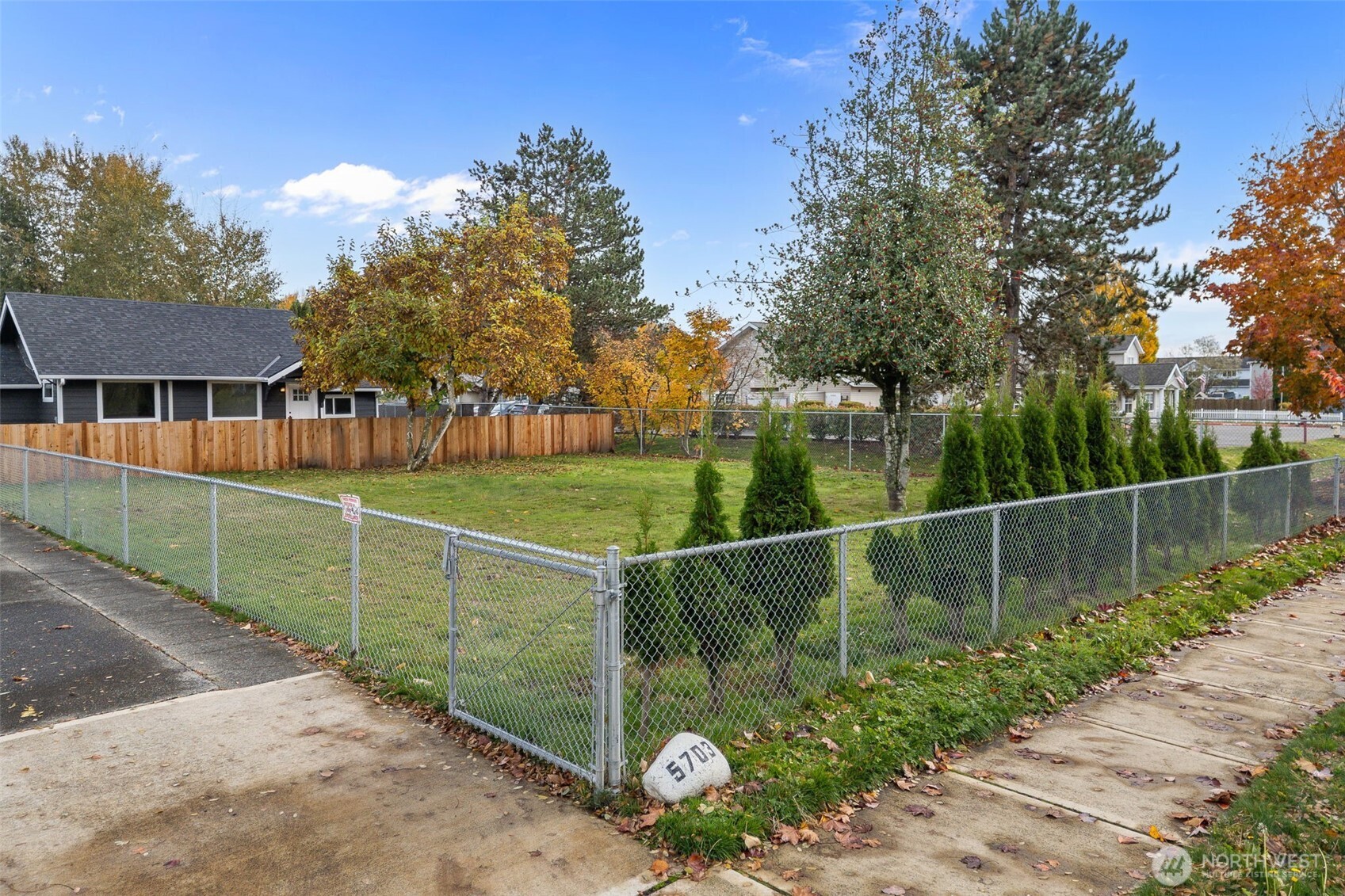 5703 Parker Road E 1