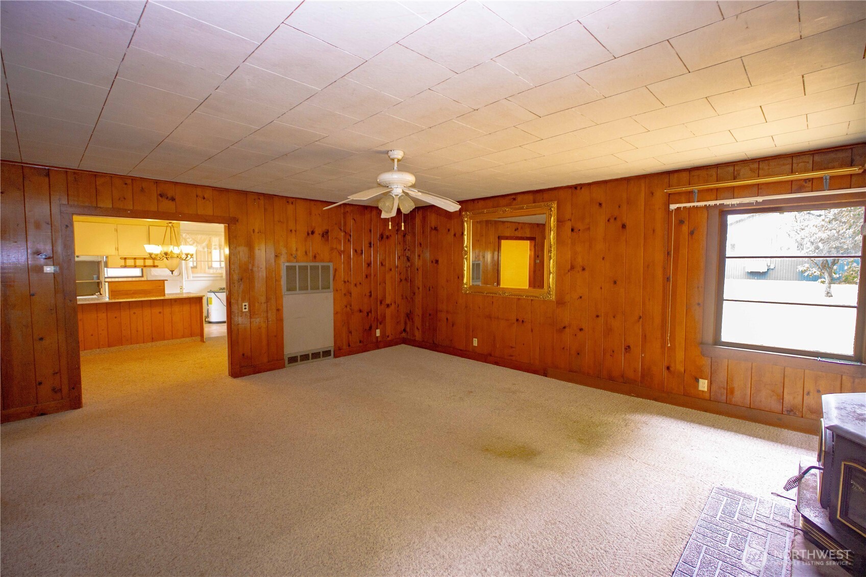 1122 W Spruce Street