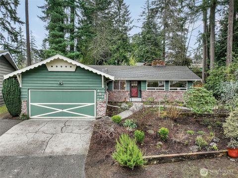 562 N 169th St, Shoreline, WA 98133 - MLS#: 2336641