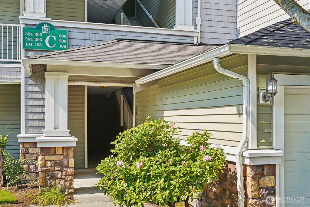 Photo of 12712 Admiralty Way #C-206, Everett, WA 98204 (MLS # 2429078)