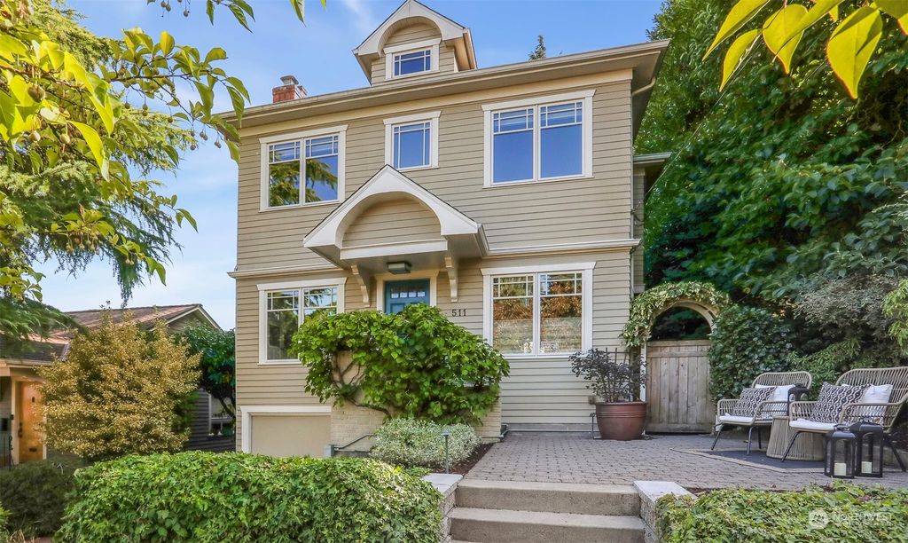 Photo of 511 N 63rd Street, Seattle, WA 98103 (MLS # 2161480)