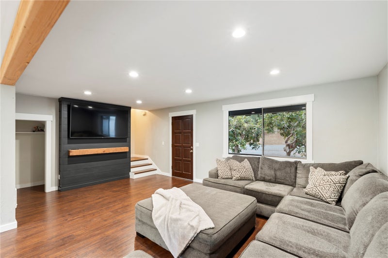 168 Chilvers Road E & F
