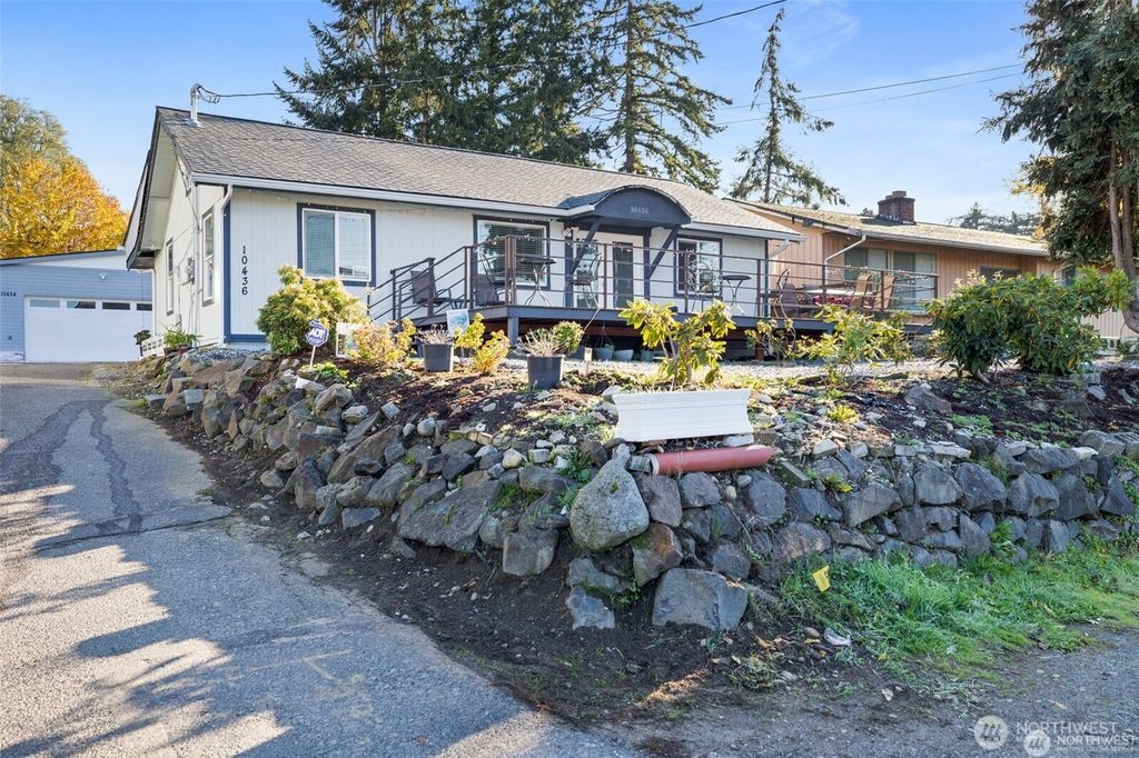 Photo of 10436 11th Avenue SW, Seattle, WA 98146 (MLS # 2417944)