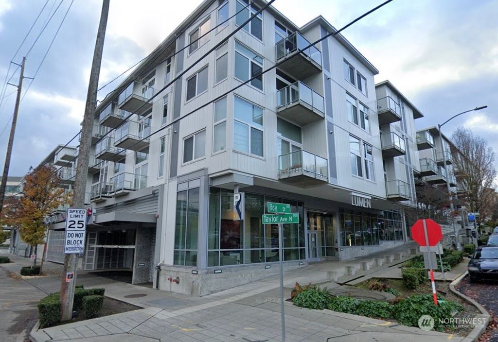 Photo of 501 Roy Street #T311, Seattle, WA 98109 (MLS # 2331789)