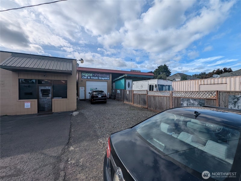 305 W Main Street ABC