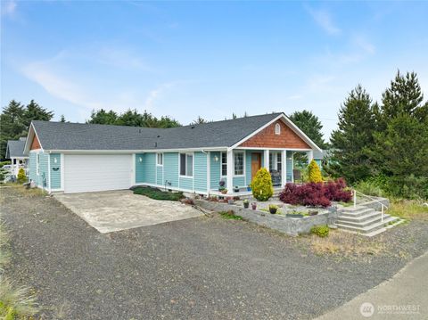 Photo of 198 Clover Street NW, Ocean Shores, WA 98569 (MLS # 2397069)