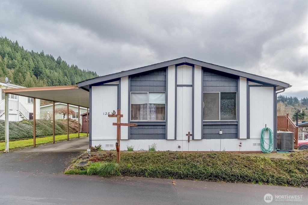 Photo of 5400 Meeker Drive #128, Kalama, WA 98625 (MLS # 2482733)