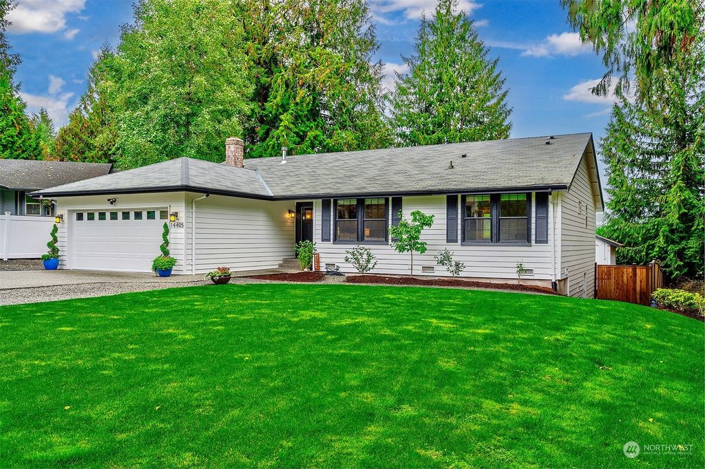 Photo of 14405 274th Court NE, Duvall, WA 98019 (MLS # 2165607)