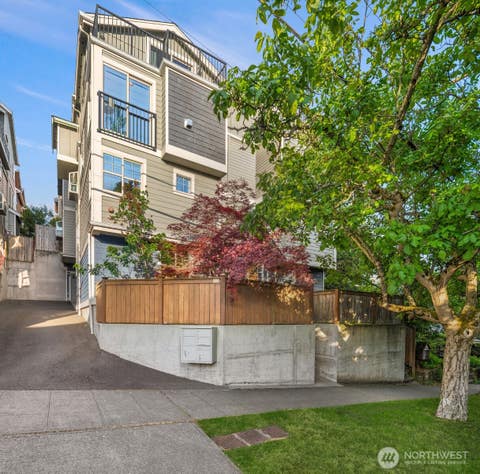 Photo of 3670 Dayton Avenue N #B, Seattle, WA 98103 (MLS # 2538625)