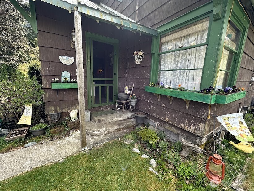 71667 NE Old Cascade Hwy