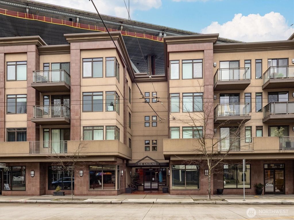 Photo of 3217 Eastlake Avenue E #210, Seattle, WA 98102 (MLS # 2496411)