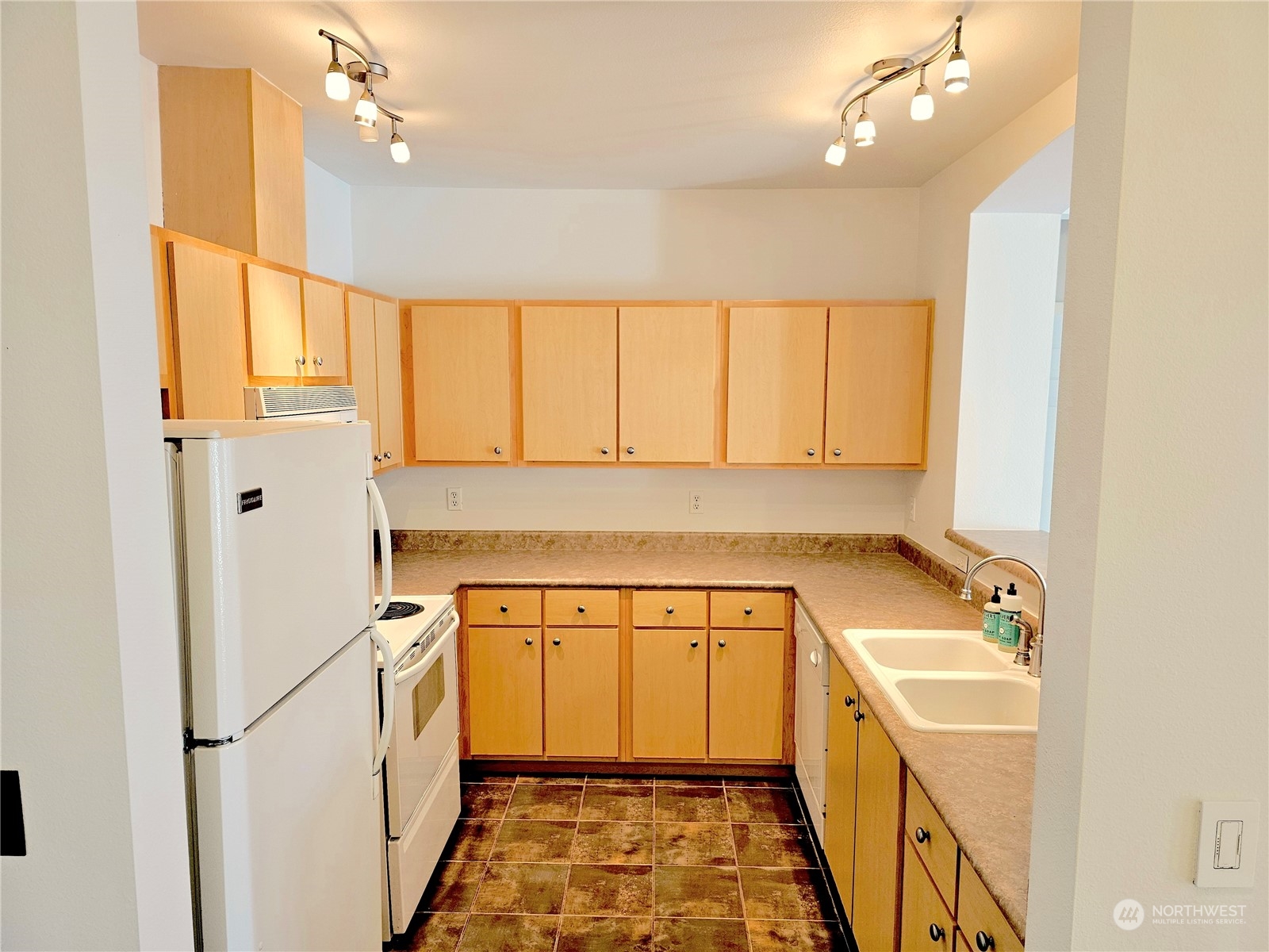 13301 SE 79th Place C308