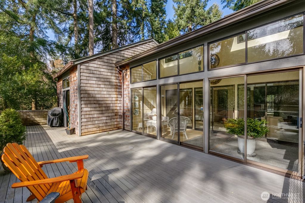 Photo of 8931 50th Place W, Mukilteo, WA 98275 (MLS # 2487316)