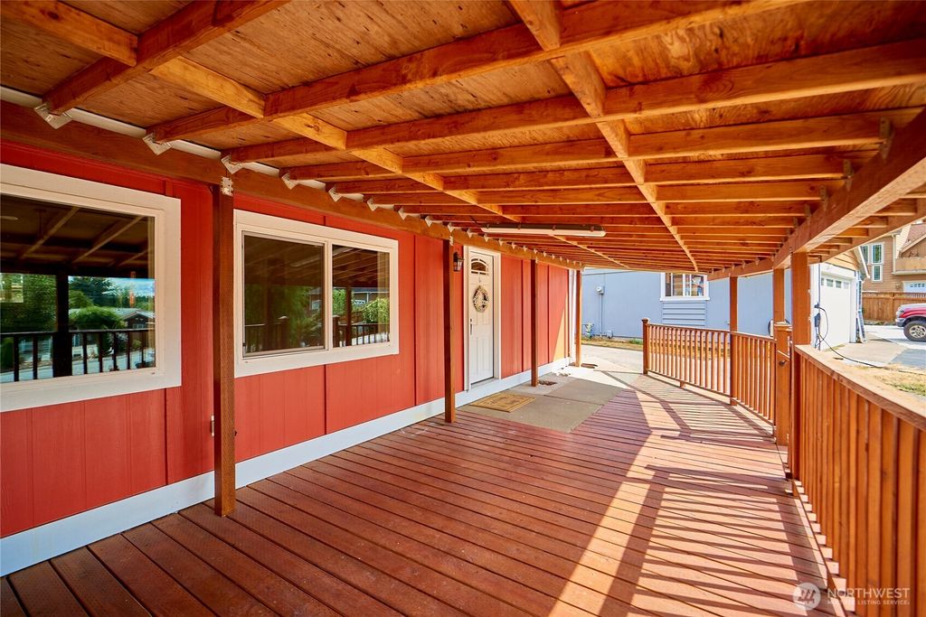 Photo of 27103 41st Place S, Kent, WA 98032 (MLS # 2424160)