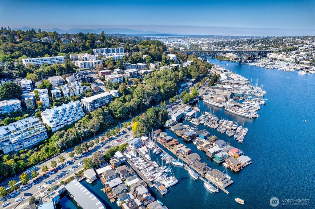 Photo of 2420 8th Avenue N #102, Seattle, WA 98109 (MLS # 2436478)