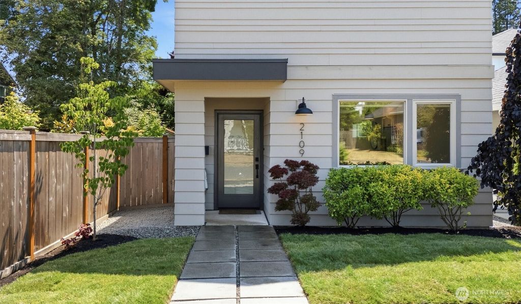 Photo of 2109 NE 83rd Street, Seattle, WA 98115 (MLS # 2555292)